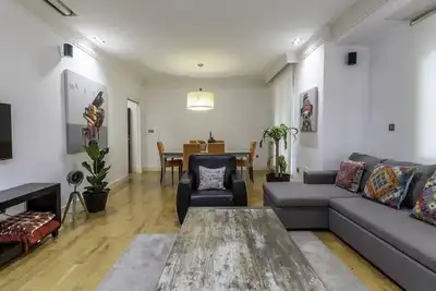 Image de Spacieux et confortable dans un quartier central, Indautxu.