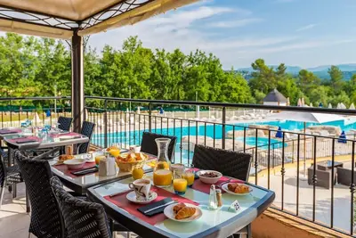 Image de Bon Rapport | Maison Charmante Avec Terrasse