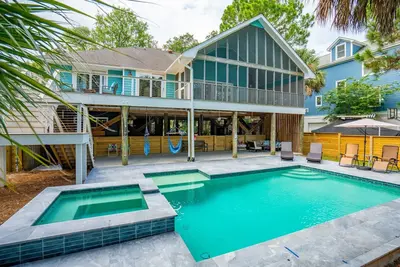 Image de New Private Pool, Great Porches, Easy Walk to Beach, Pets friendly -Sunset Point