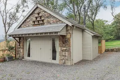 Image de Dove Tail Barn, pet friendly, with hot tub in Underbarrow