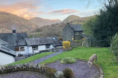 Image de Felldale, pet friendly, with open fire in Ullswater