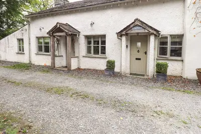 Image de Foxdene Cottage, pet friendly, with hot tub in Underbarrow