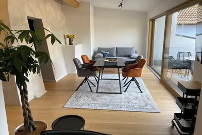 Image de Appartement \"Gasthof Alte Post - Top 8 Kapitän\" avec vue sur les montagnes & Wi-Fi