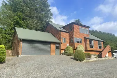 Alpine Views on Chalet Cres