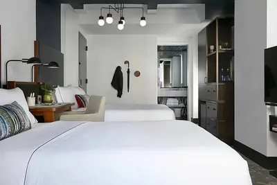 Image de Be Close To The Excitement! 4 Family-friendly Units, Near Rockefeller Center!