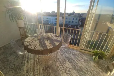 Image de Loft + Terrasse + accès direct Plage (bus)