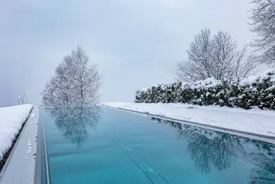 Image de Apartment avec infinity pool