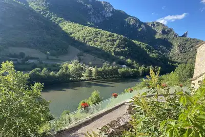 Image de Magnifique presbytère des gorges du Tarn