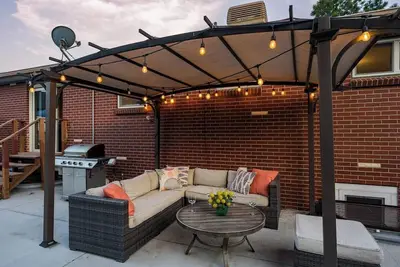 Image de Gather|Recharge|CentralLocation|FullAmenities|LargeGroupsWelcome|QuietNeighborhood