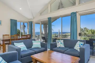 Image de Modern Townhouses With Ocean Views