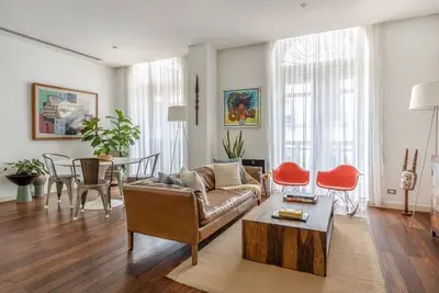 w* | Luminous 2br w/ Balcony in Casco Viejo