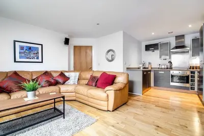 Imperial Suite - Balcony | Parking Netflix | WiFi
