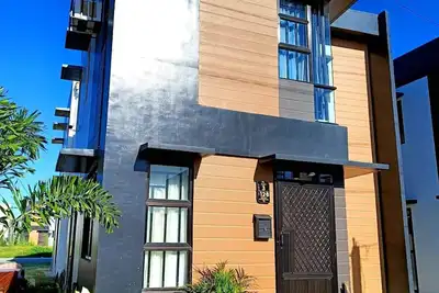 Modern Home in Lakeshore Estate with High Speed Internet @150 mbps