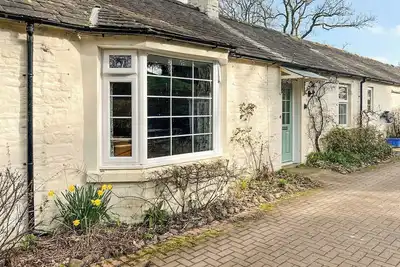 Image de A beautiful country cottage in a wonderfully peaceful location yet close to all amenities.
