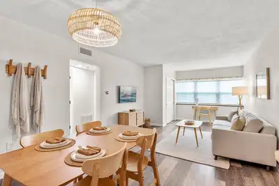 Image de Beachfront condo in Cocoa Beach