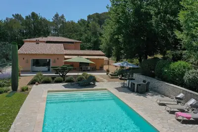 Image de Villa Bold – Villa de luxe à Lorgues avec piscine chauffée et intimité totale