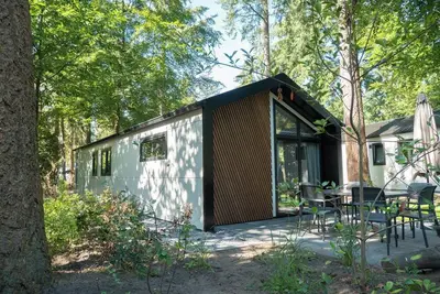 Image de Chalet indépendant composé de 2 chambres à coucher et d'1 salle de bain