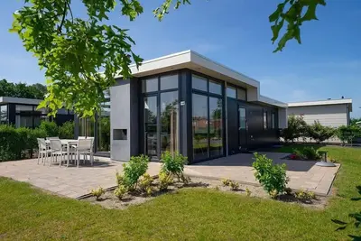 Image de Chalet avec 3 chambres à coucher et terrasse