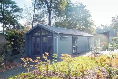 Image de Chalet avec 2 chambres Ă coucher et 1 salle de bain