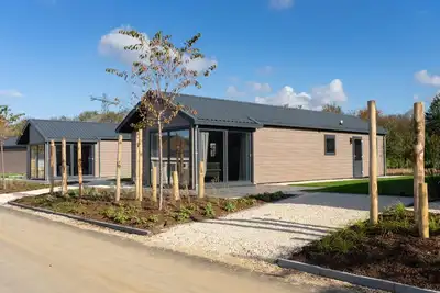 Image de Chalet with 3 bedrooms, a terrace and a jetty