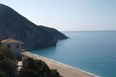 Image de Milos Bay Villas- Beachfront luxury villa with private pool, beach access
