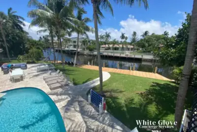 Waterfront 6br Heated Pool Jacuzzi Close To Beach