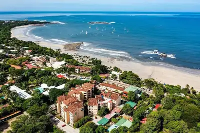 Image de Walk to Tamarindo Beach | New 3bd Condo!