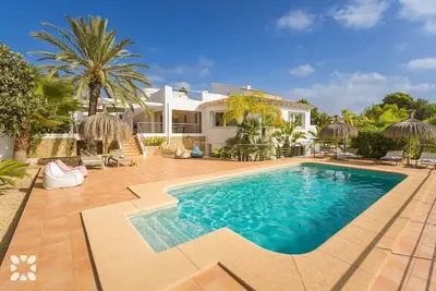 Image de Villa Thalassa by Abahana Villas