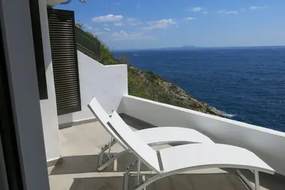 Image de The Best House in the area with lovely views over the Ocean