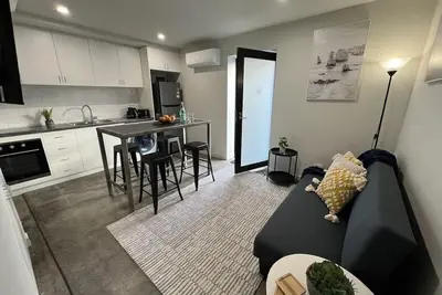 Image de Apt with Aircon & Loft Bedroom, Great Location
