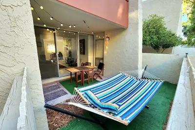 Image de New Beautiful Condo in Heart of Scottsdale! Lux King Bed