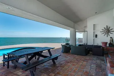 Image de Casa De Playa ~ Paradise Located in Key Allegro!