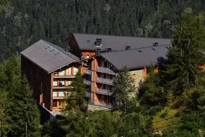 Image de 2 Pièces pour 4 Personnes