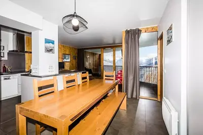 Image de 4 Pièces pour 8 Personnes