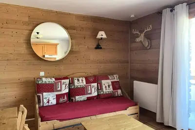 Image de Appartement 3 pièces 8 personnes exposé Est avec balcon et belle vue montagne