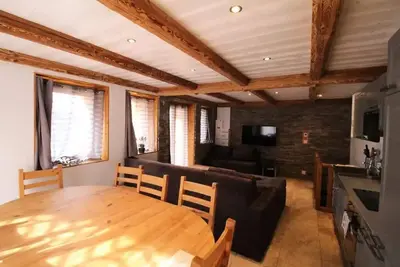 Image de Confortable appartement au calme, à 1km du village et 5 km de la station