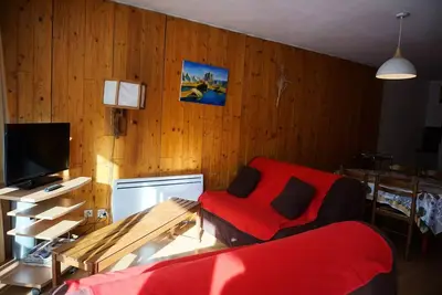 Image de Schöne und geräumige 2/3 Zimmer in der kommerziellen Galerie, Pra Loup