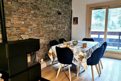 Image de The Black Horse 40 - Sehr schöne Wohnung komplett renoviert