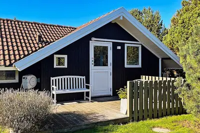 Image de Maison de vacances pour 6 a Væggerløse-By Traum
