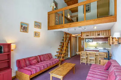 Image de Duplex rustique avec grande terrasse au Sud, proche vieux Val-d'Isère