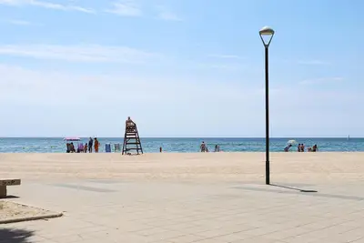Image de Appartement à 50m de la plage, balcon, ascenseur, pour 6 pers - Torredembarra