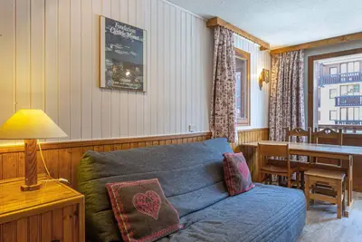Image de Appartement soigné skis aux pieds, proche village des enfants, 5 pers, balcon sud-est
