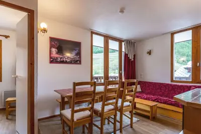 Image de Appartement cosy avec wifi et parking - Pied des pistes, proche village enfants