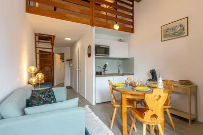 Image de Charmant studio à Val-d'Isère avec balcon Sud/Ouest, proche commodités, navette gratuite