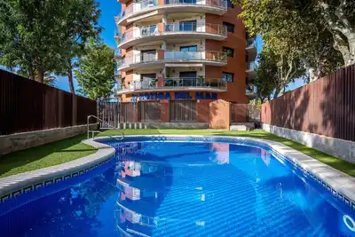 Image de Appartement familial 2 ch près de la plage avec piscine et parking, Torredembarra