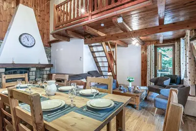 Image de Charmant Appartement Montagnard au Coeur du Vieux Village, aux Pieds des Pistes de Val-d'Isère
