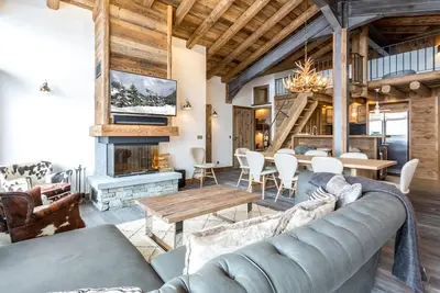 Image de Appartement de luxe au dernier étage, matériaux nobles, résidence aux pieds des pistes, Val-d'Isère