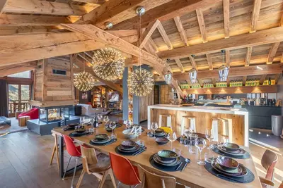 Image de Chalet de prestige au cœur de Saint Martin de Belleville avec sauna et bain nordique