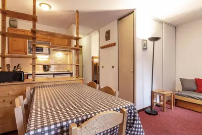 Image de Studio de standing calme à Val-d'Isère, proche du centre, sans Wifi ni parking