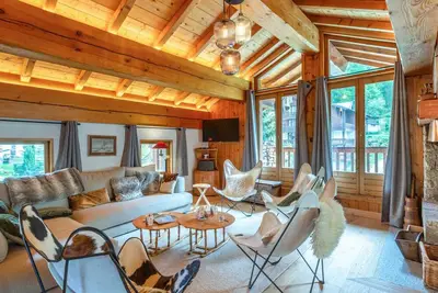 Image de Appartement duplex de haut standing, skis aux pieds, 82m², 8 pers. , cheminé, au cœur de Val d'Isère